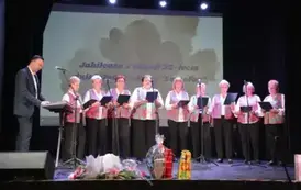 Ch&oacute;r Seniora 35 - lecie 9