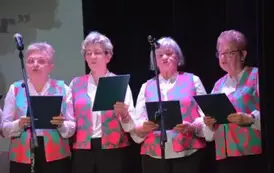 Ch&oacute;r Seniora 35 - lecie 10