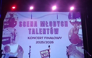 Scena młodych talent&oacute;w  30